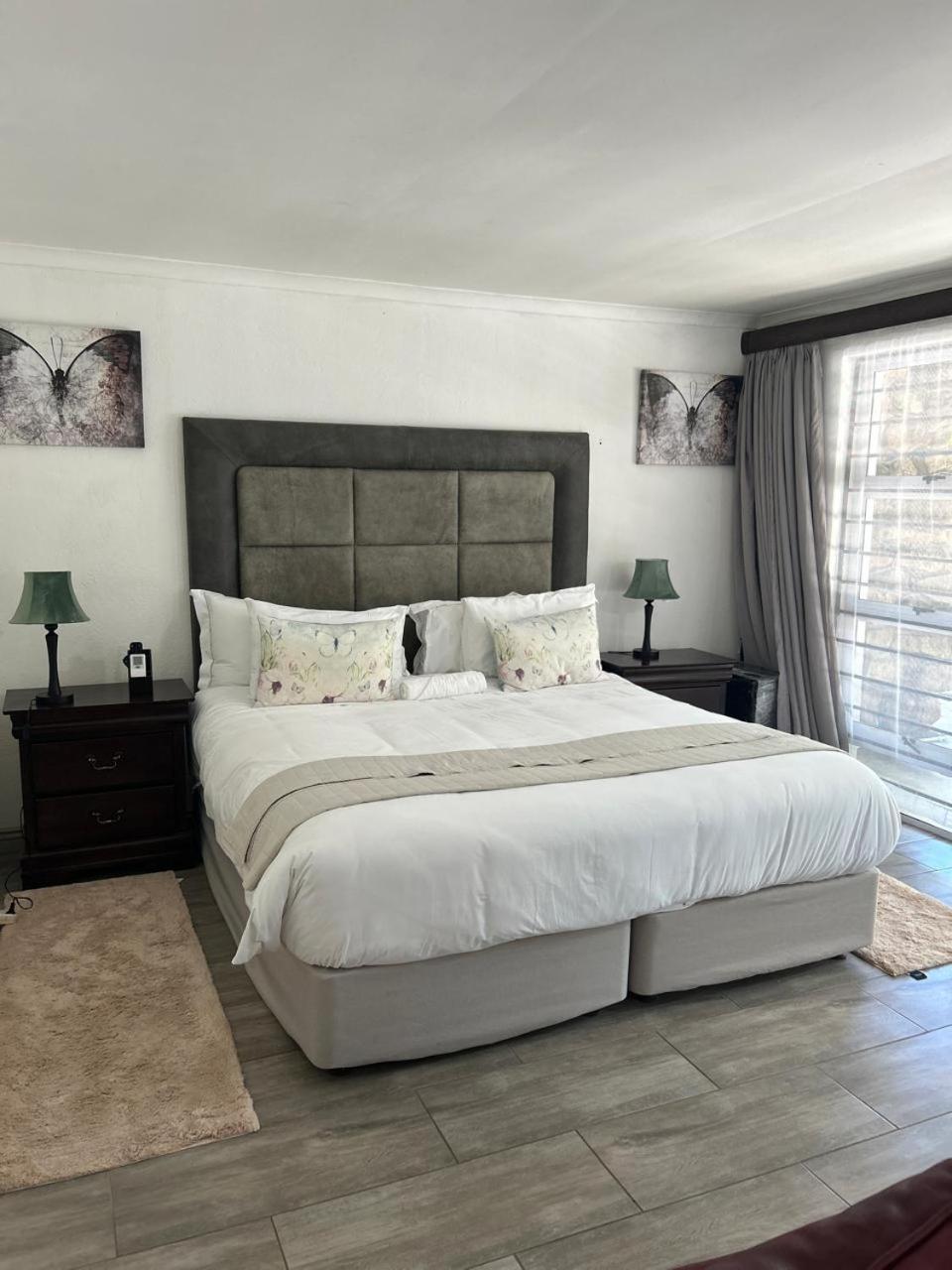 Calla Lily Guesthouse Mbombela Exterior photo