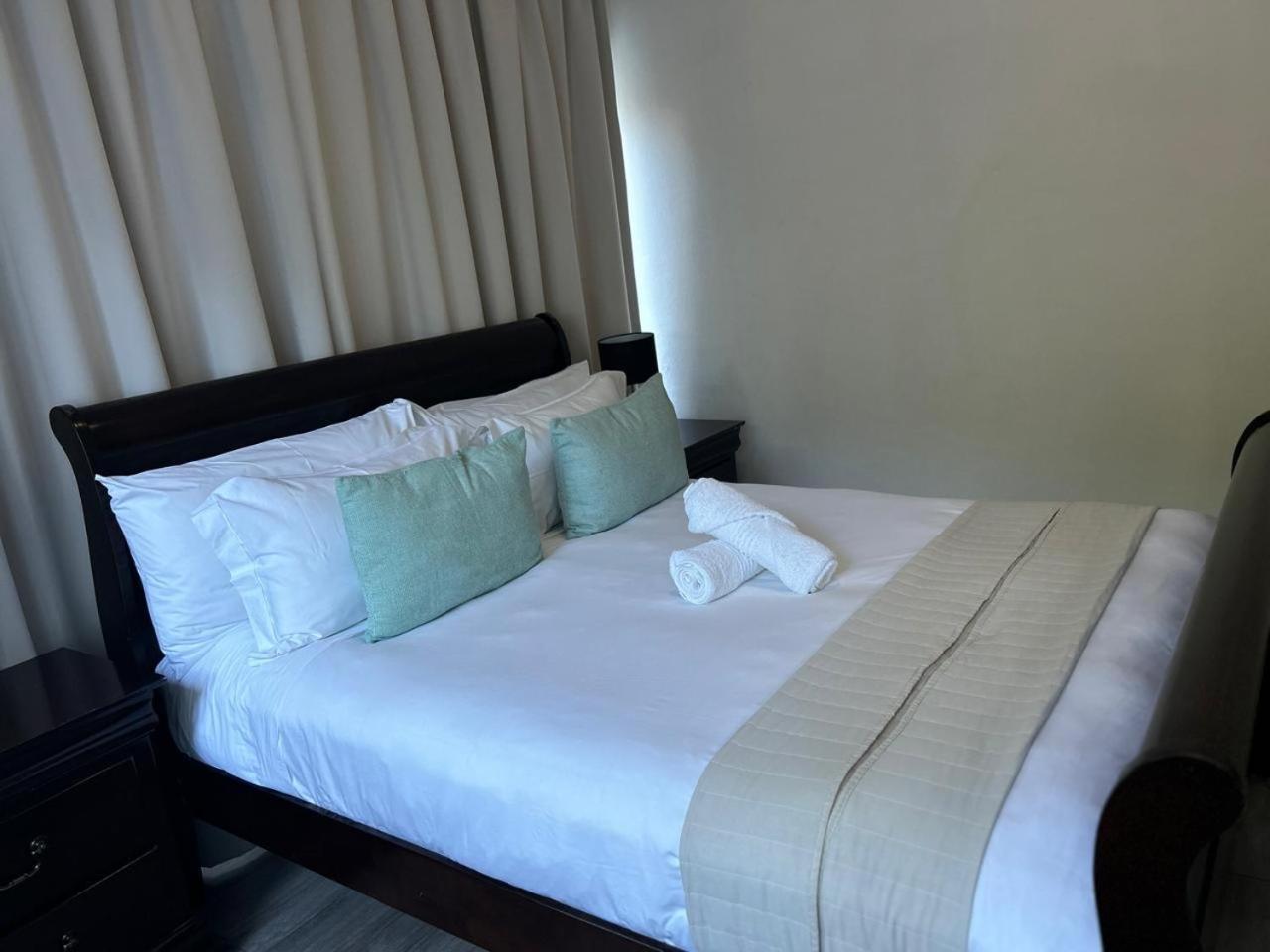 Calla Lily Guesthouse Mbombela Exterior photo